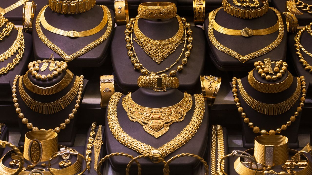 Why Gold-Filled Jewelry Wholesale Is Highly Demanded In The Market?